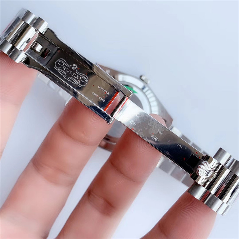 N廠Rolex勞力士DAY-DATE星期日歷型m228239-0005黑盤條釘復(fù)刻表