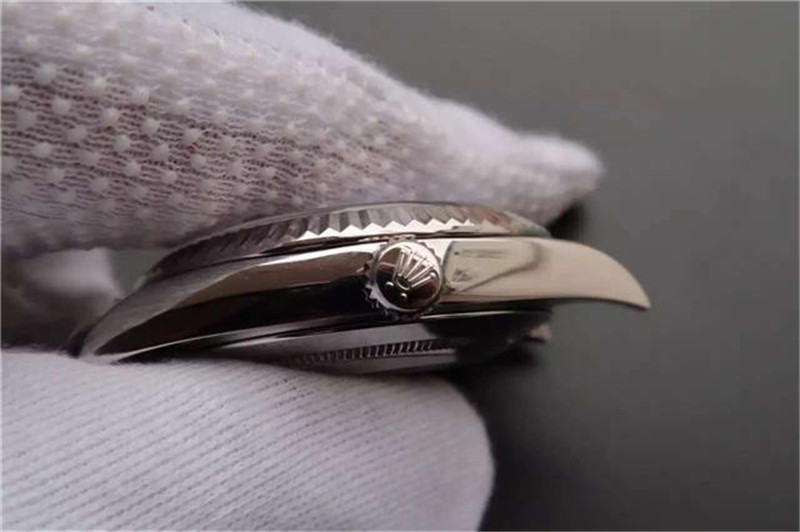 N廠Rolex勞力士DAY-DATE星期日歷型m228206-0004冰藍面條釘復刻表