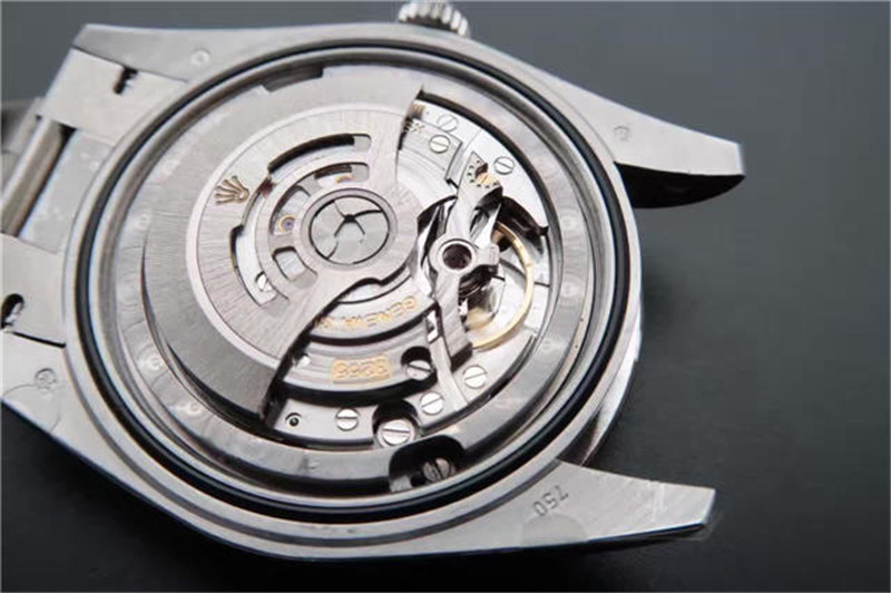 N廠Rolex勞力士DAY-DATE星期日歷型m228206-0004冰藍面條釘復刻表