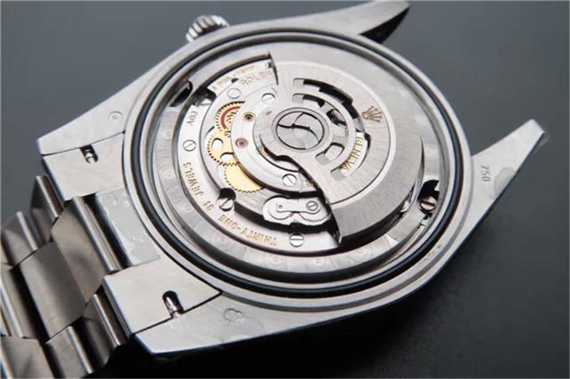 N廠Rolex勞力士DAY-DATE星期日歷型m228206-0004冰藍面條釘復刻表