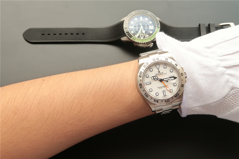 N廠Rolex勞力士蠔式恒動探險家型II系列m216570-0001白盤復(fù)刻表