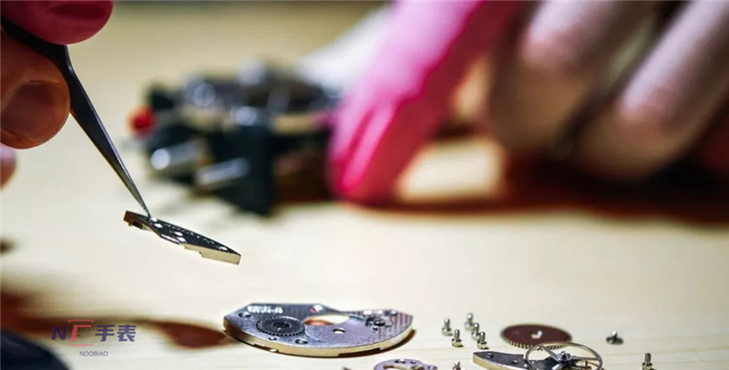 花幾千塊錢保養(yǎng)手表有用嗎