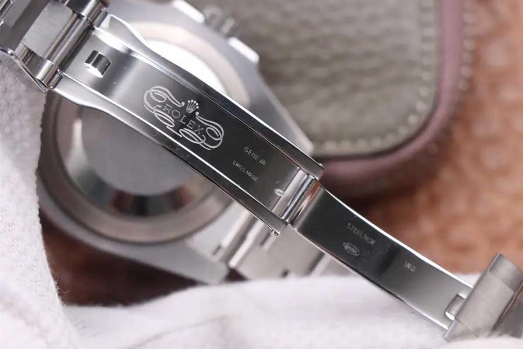 N廠勞力士黑水鬼V11版本復(fù)刻腕表做工究竟如何-N廠黑水鬼評(píng)測(cè)