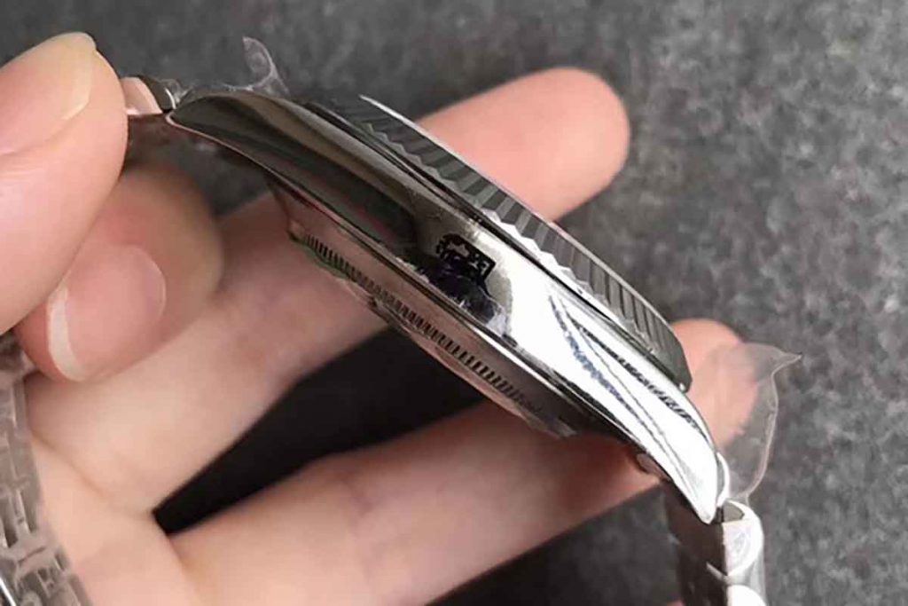 N廠勞力士日志型41MM黑色字面條丁牙圈復刻腕表做工究竟如何-N廠勞力士日志評測