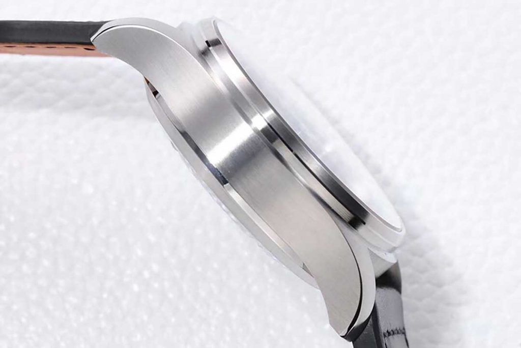 ZF廠萬(wàn)國(guó)飛行員計(jì)時(shí)「IW377709」復(fù)刻腕表做工如何-ZF廠萬(wàn)國(guó)評(píng)測(cè)