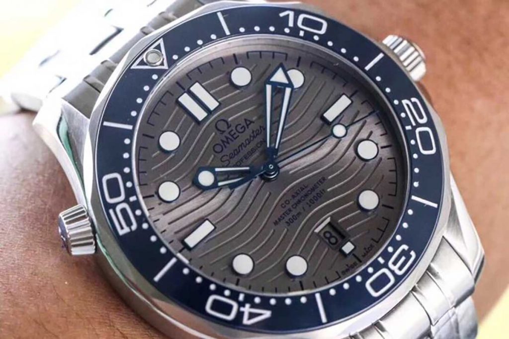 VS廠歐米茄海馬系列300米灰面復刻表做工究竟如何-VS廠海馬系列評測