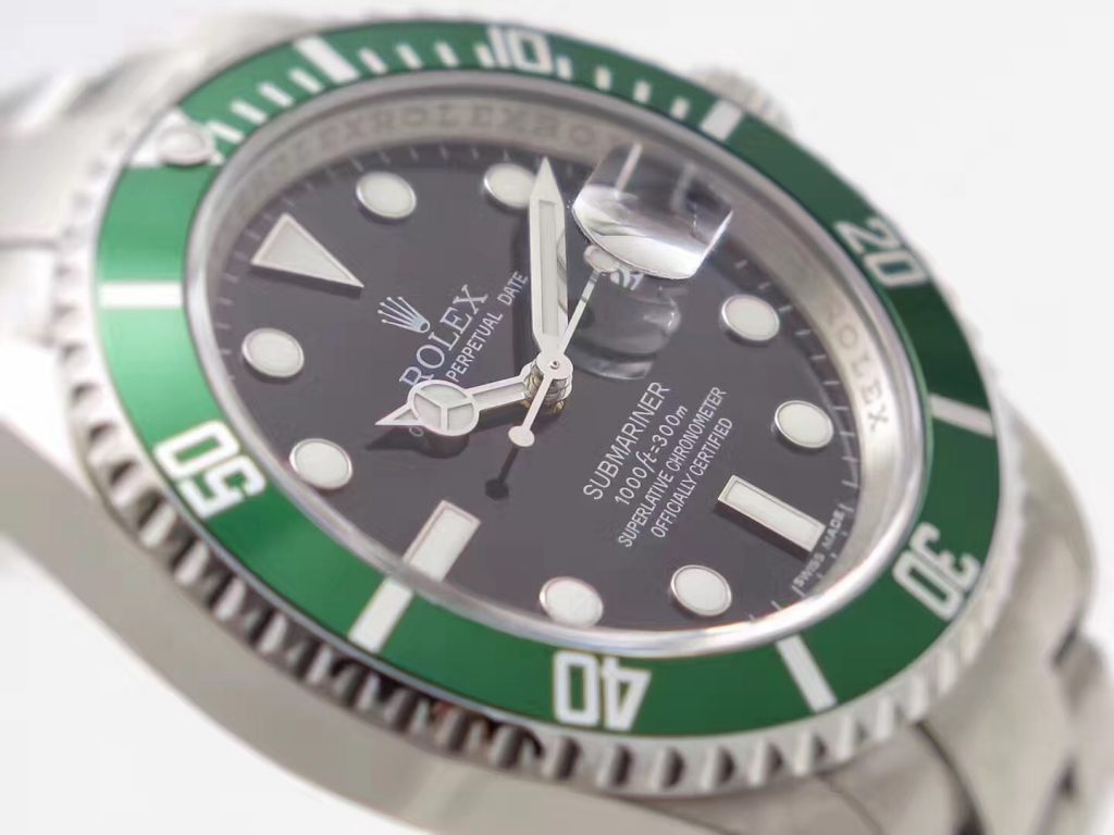 JF廠高仿勞力士16610LV第一代綠水鬼做工如何-對比正品評測