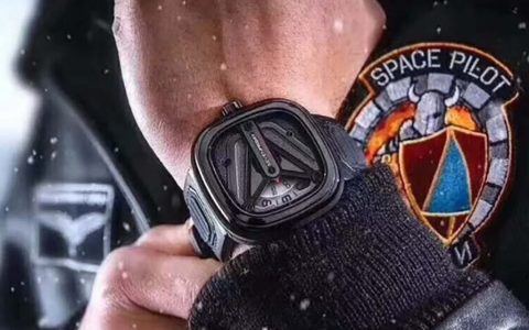 復刻表的結構決定腕表的防水力度