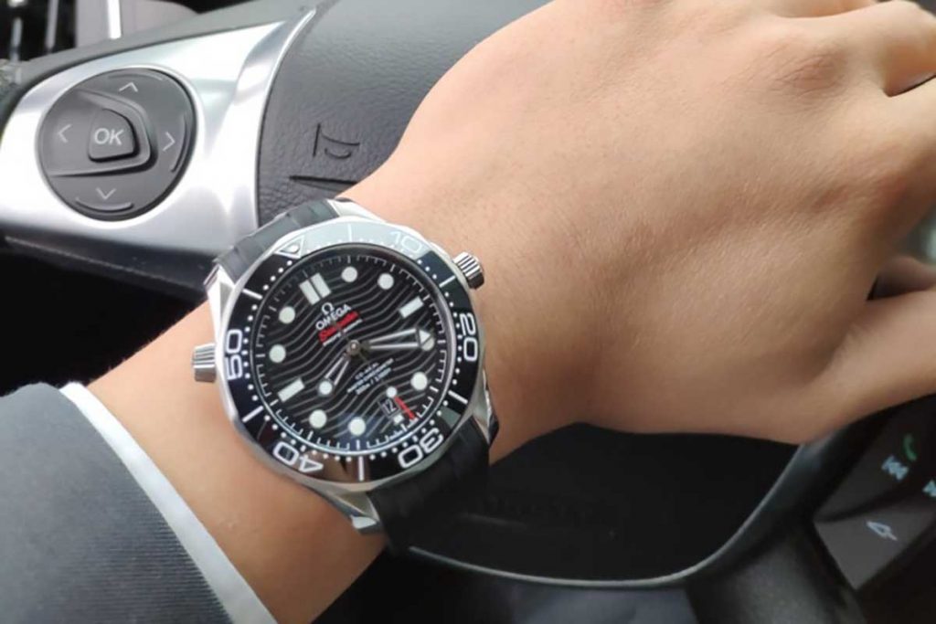 VS廠復(fù)刻版歐米茄海馬300M陶瓷表盤黑陶瓷圈橡腕表做工質(zhì)量如何