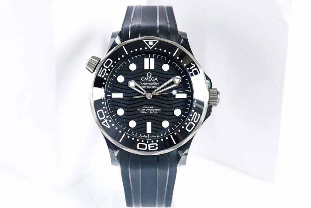 VS廠歐米茄海馬系列300M黑暗騎士復刻腕表評測-陶瓷表殼復刻