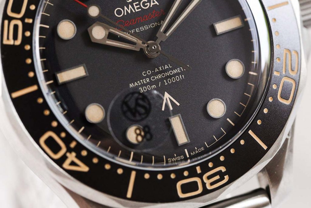 VS廠歐米茄海馬系列300米復刻腕表做工細節評測-007無暇赴死電影同款