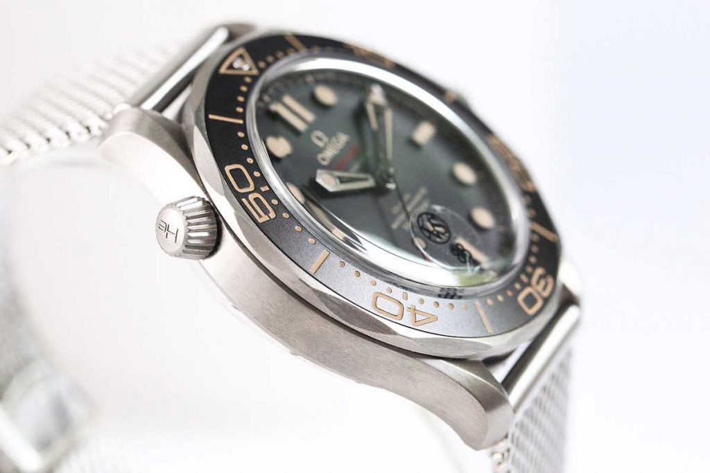 VS廠歐米茄海馬系列300米復刻腕表做工細節評測-007無暇赴死電影同款