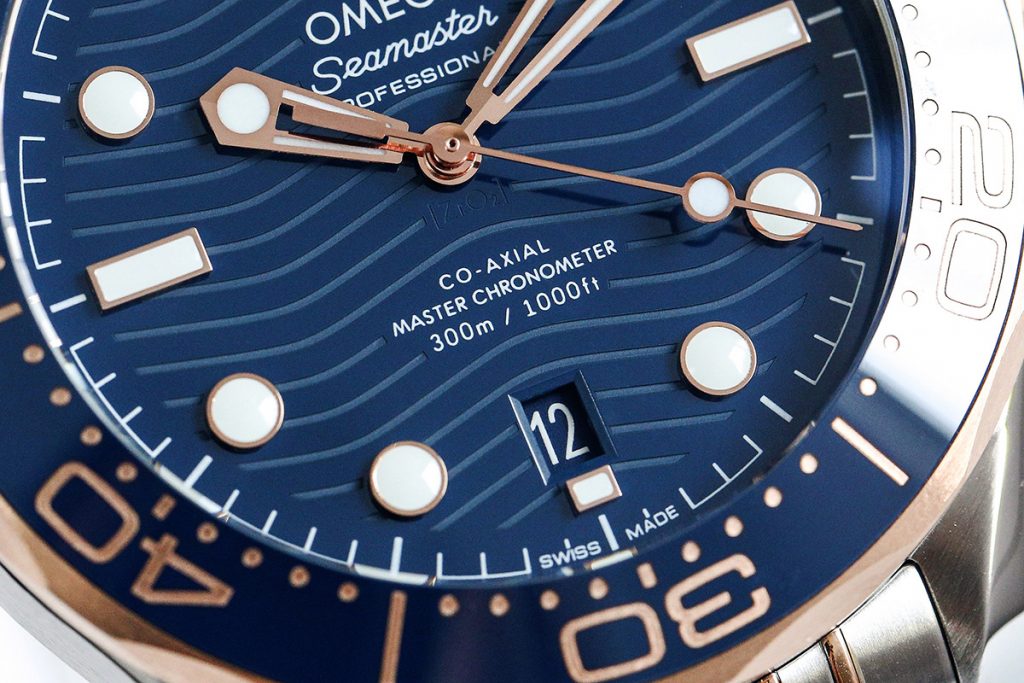 VS廠復刻版歐米茄海馬系列300米陶瓷藍圈藍面間玫腕表做工究竟如何