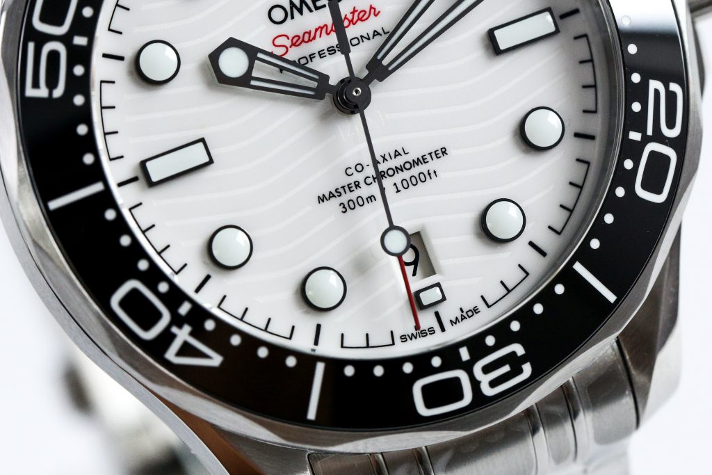 VS廠歐米茄海馬系列熊貓色復刻腕表做工質(zhì)量詳細評測-VS廠歐米茄如何