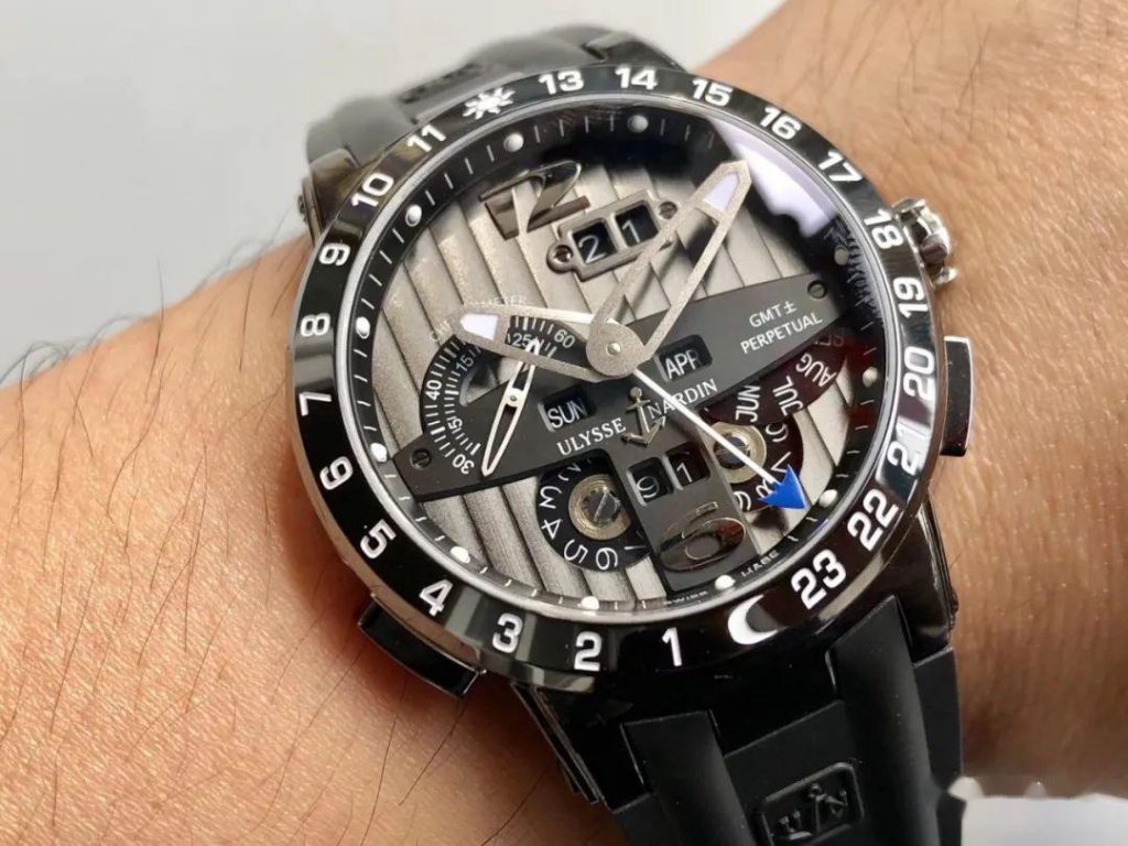 手表在什么時候才需要做保養