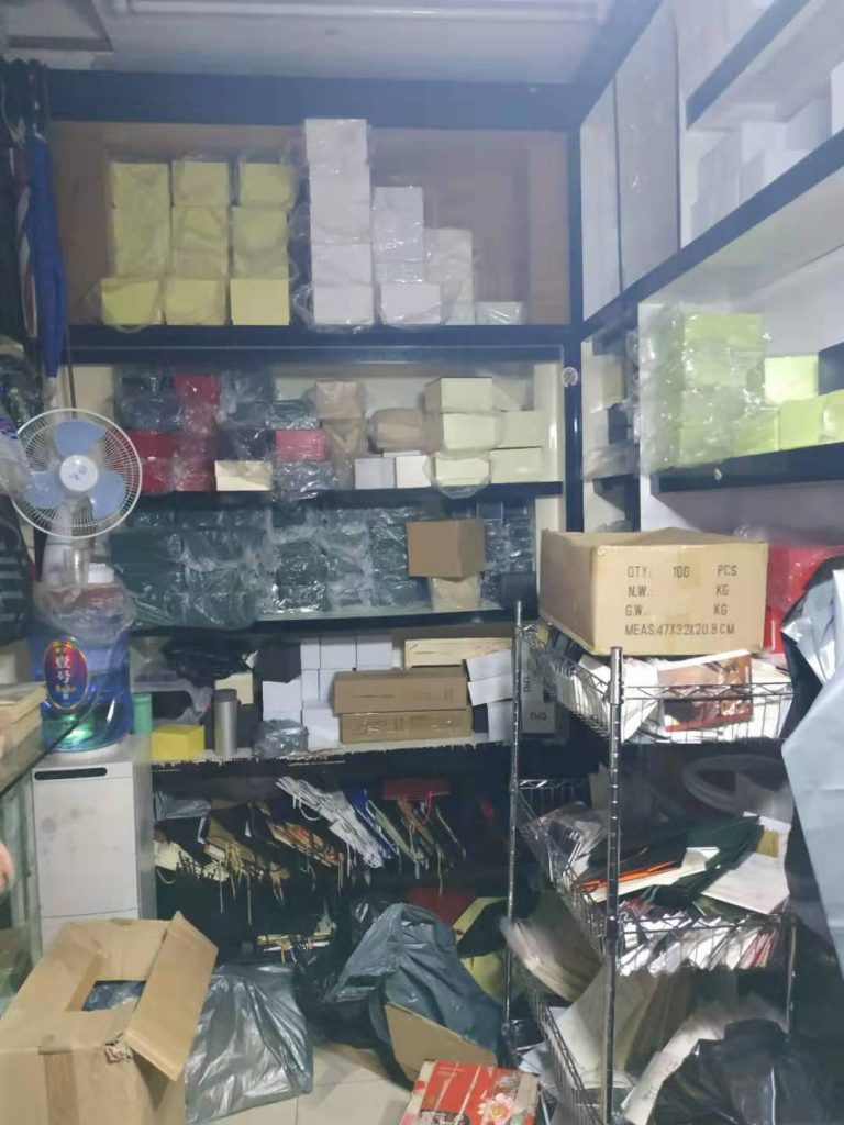 在買復(fù)刻表的時(shí)候包裝是什么樣的