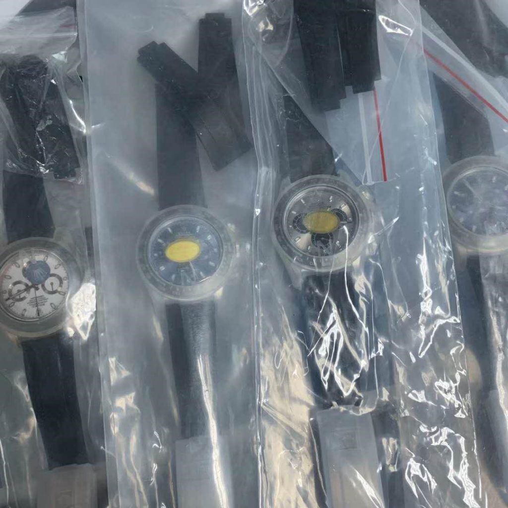 在買復(fù)刻表的時(shí)候包裝是什么樣的