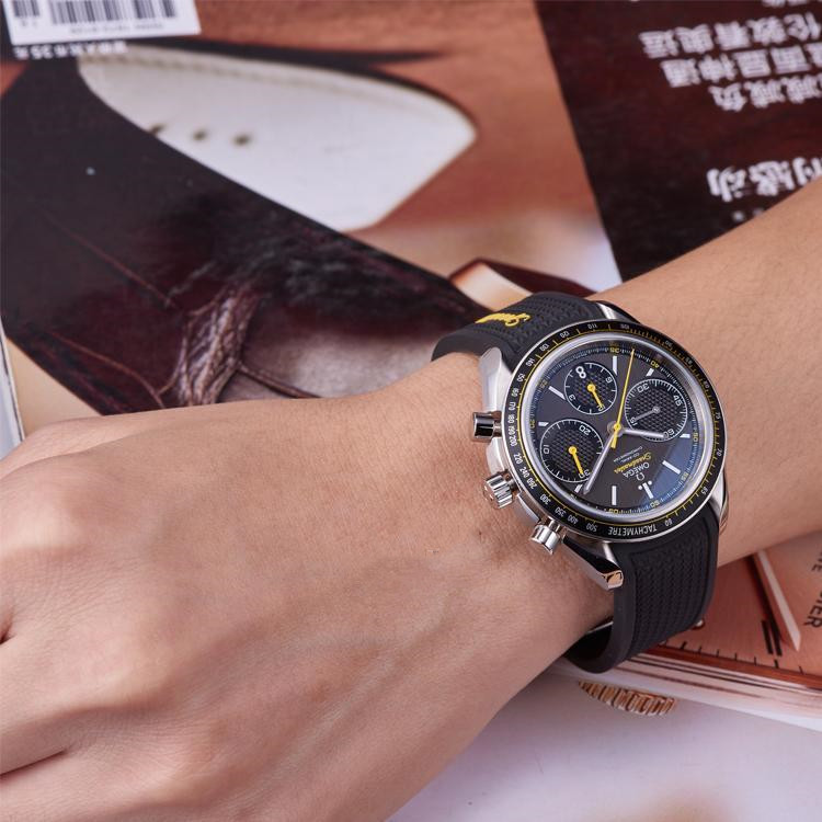 HR廠歐米茄超霸326.32.40.50.06.001賽車計時腕表評測