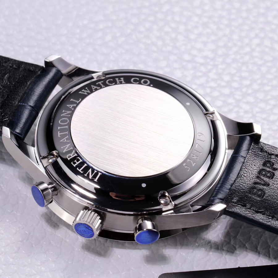 ZF廠葡七V5版復刻表機芯穩(wěn)定性怎么樣,和ZF廠葡計有什么區(qū)別