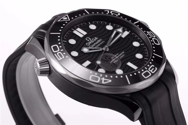 VS廠歐米茄海馬系列300M陶瓷鈦材質腕表評測-VS海馬300