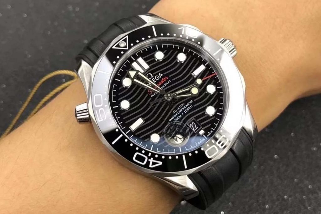 VS廠歐米茄海馬300「陶瓷盤」復(fù)刻腕表怎么樣