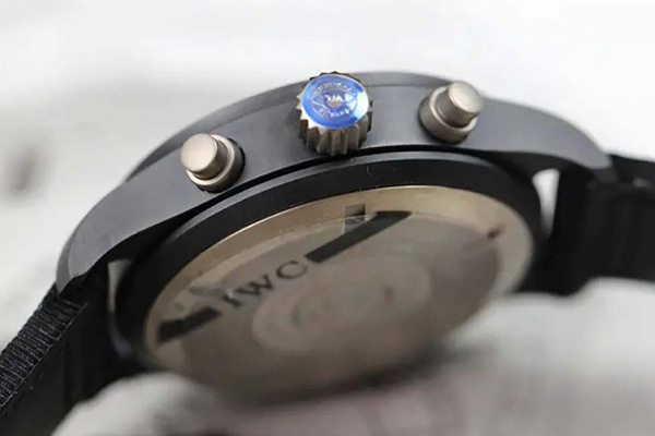 ZF廠萬國飛行員系列陶瓷時(shí)計(jì)做工質(zhì)量怎么樣-ZF復(fù)刻表如何