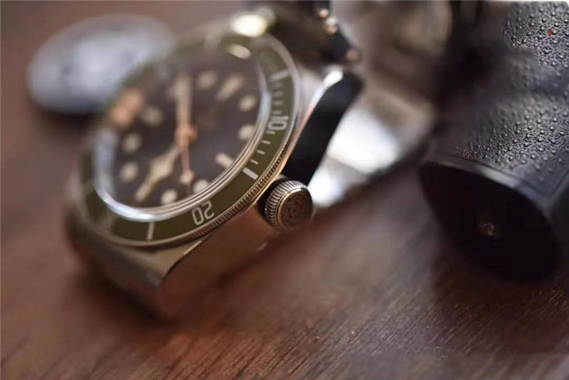 ZF廠帝舵啟程系列小綠花怎么樣-值不值得入手