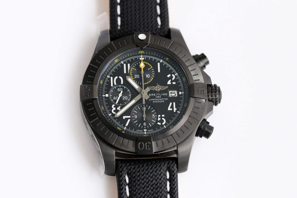 GF廠百年靈復仇者系列計時夜間任務版復刻表細節評測