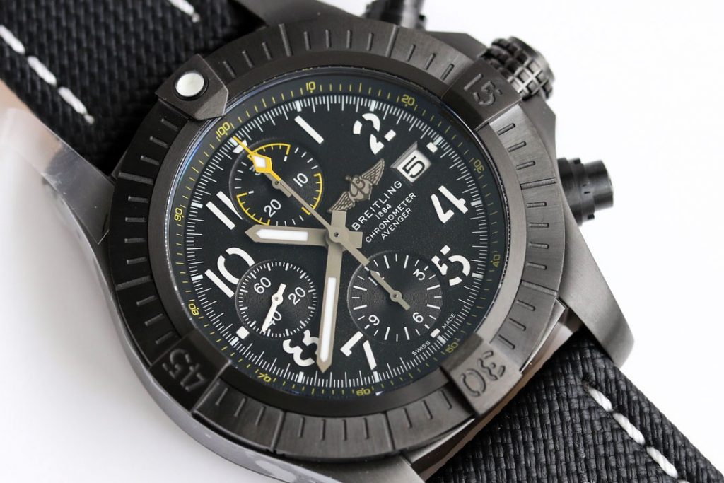 GF廠百年靈復仇者系列計時夜間任務版復刻表細節評測