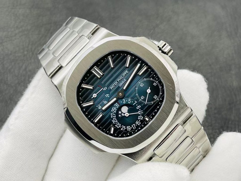 ZF廠V2版鸚鵡螺5712復刻表深度評測