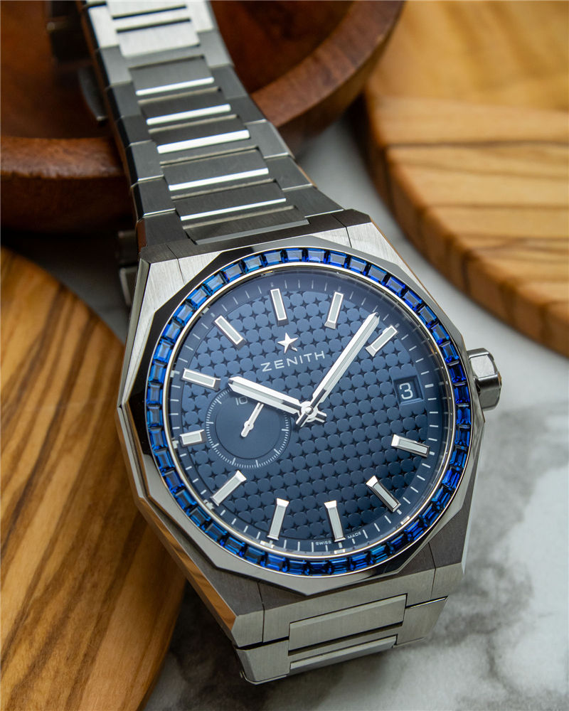 Hodinkee在2024 年鐘表與奇跡展上