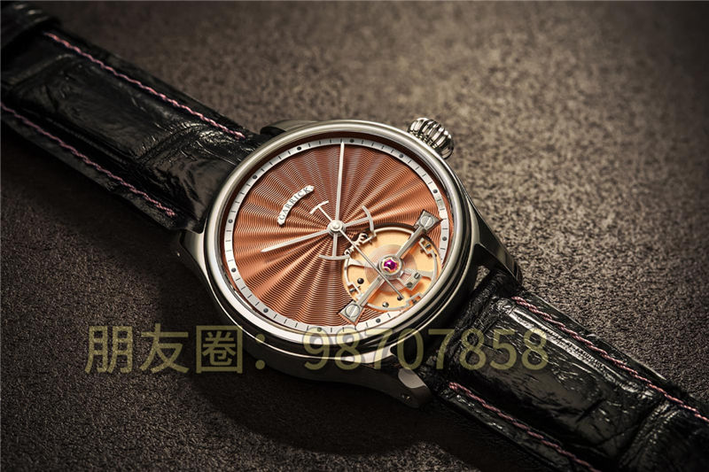 什么是機芯頻率以及為什么它在制表業中很重要？