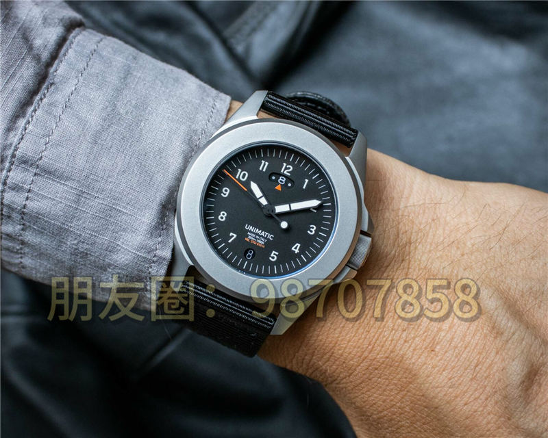 Unimatic Modello Quattro Toolwatch UT4-GMT 腕表
