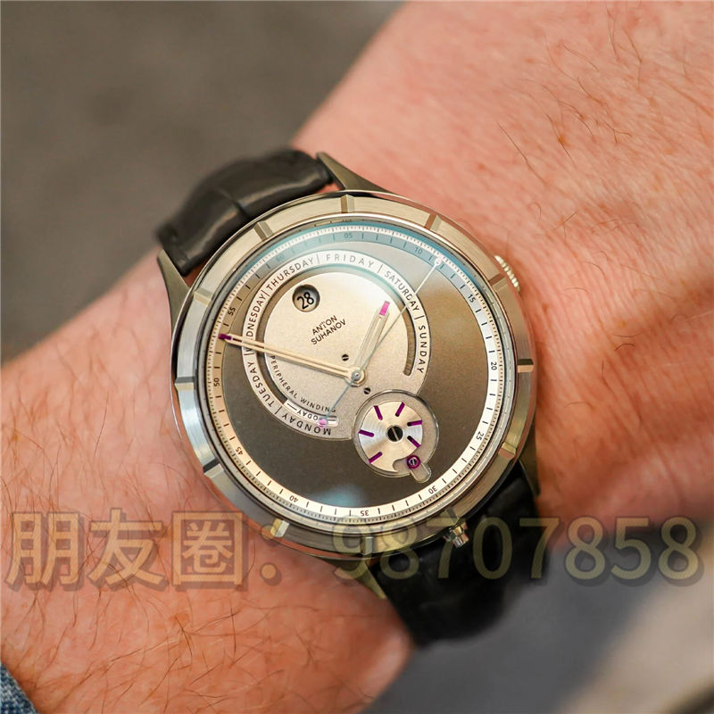 安東·蘇哈諾夫 Chronotope，一款非傳統卻迷人的工作日腕表